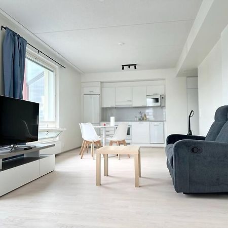Huoneisto Juna Aseman Vieressae Apartment Vantaa Luaran gambar